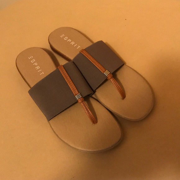 ESPRIT Nifty Women’s slip on Thong Sandal NWOT - Picture 4 of 6
